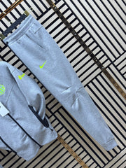 Nike Tech Gris X FC Barcelona