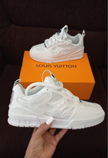 louis vuitton negras (edición limitada) G5 blancas