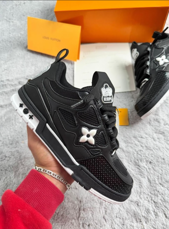 louis vuitton negras (edición limitada) G5 negras y blancas