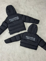 Chaquetas TRAPSTAR it’s secret NEGRA