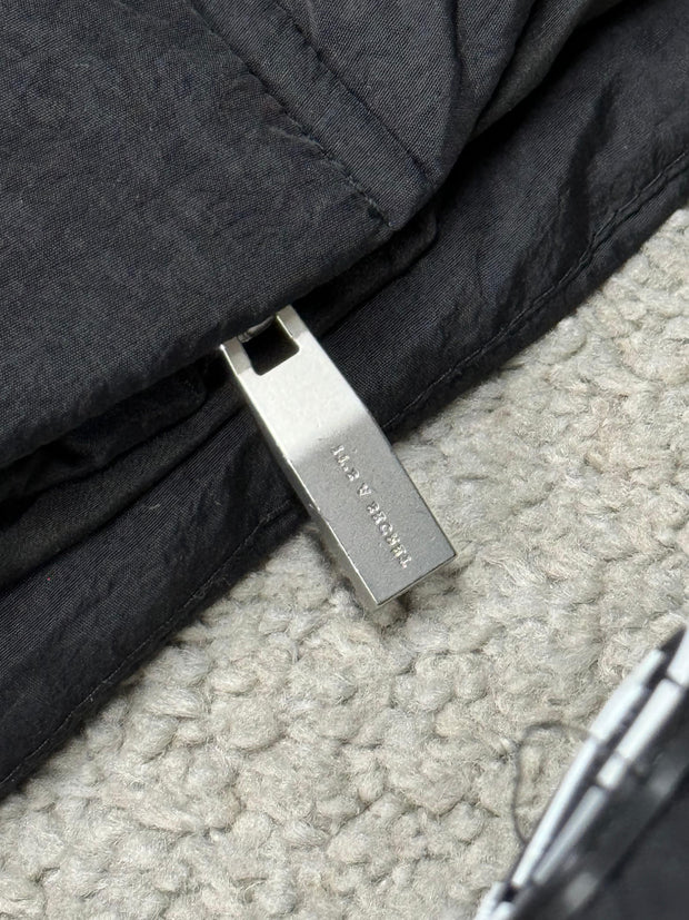 Chaquetas TRAPSTAR it’s secret NEGRA